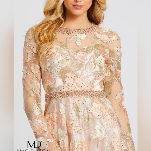 Mac Duggal Floral Embroidered Long Sleeve Dress, A-Line Gown in Cream Peachy NWT - Picture 6 of 15